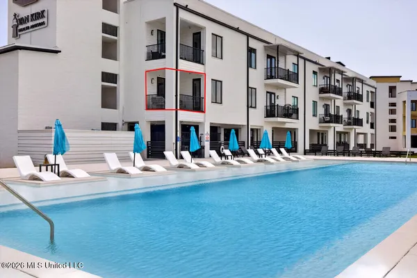 $392,000 | 1302 Magnolia Street, Unit A102, Gulfport, MS 39507
