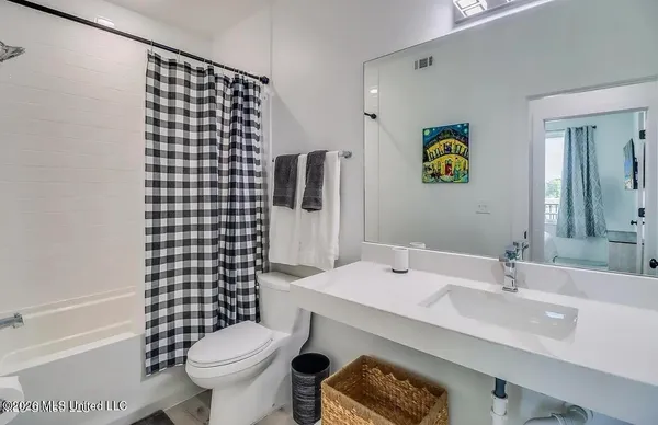 $392,000 | 1302 Magnolia Street, Unit A102, Gulfport, MS 39507