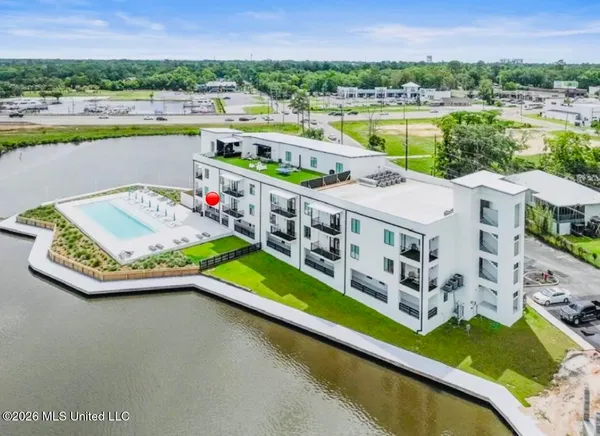 $392,000 | 1302 Magnolia Street, Unit A102, Gulfport, MS 39507