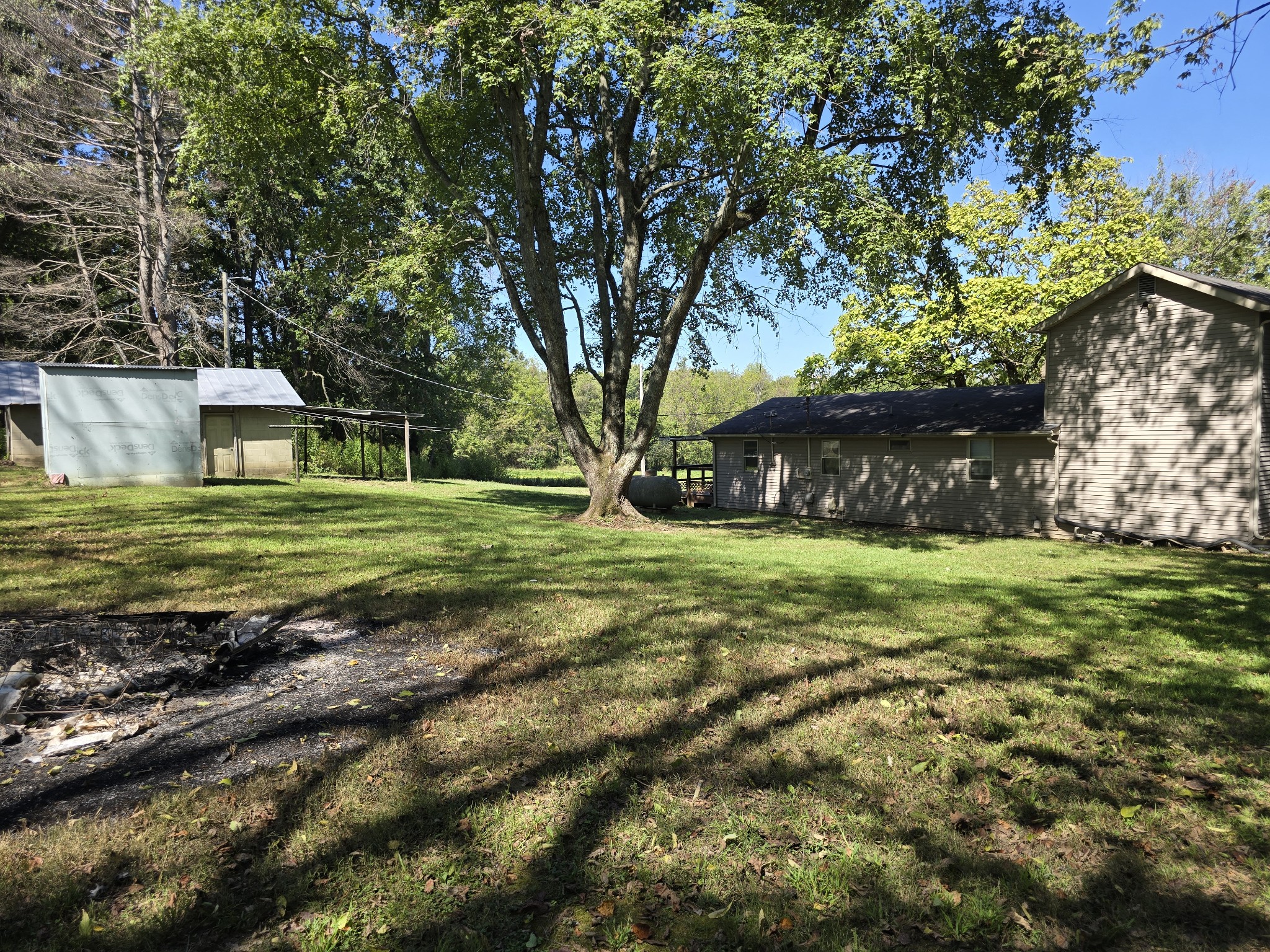 2606 Cave Springs Road Springfield, TN 37172 - Photo 8 of 27 a view of a outdoor space