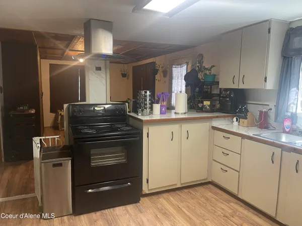 $345,000 | 6695 Nez Perce, Bonners Ferry, ID 83805