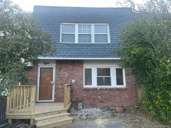 $2,600 | 8 Patio Road, Middletown, NY 10941
