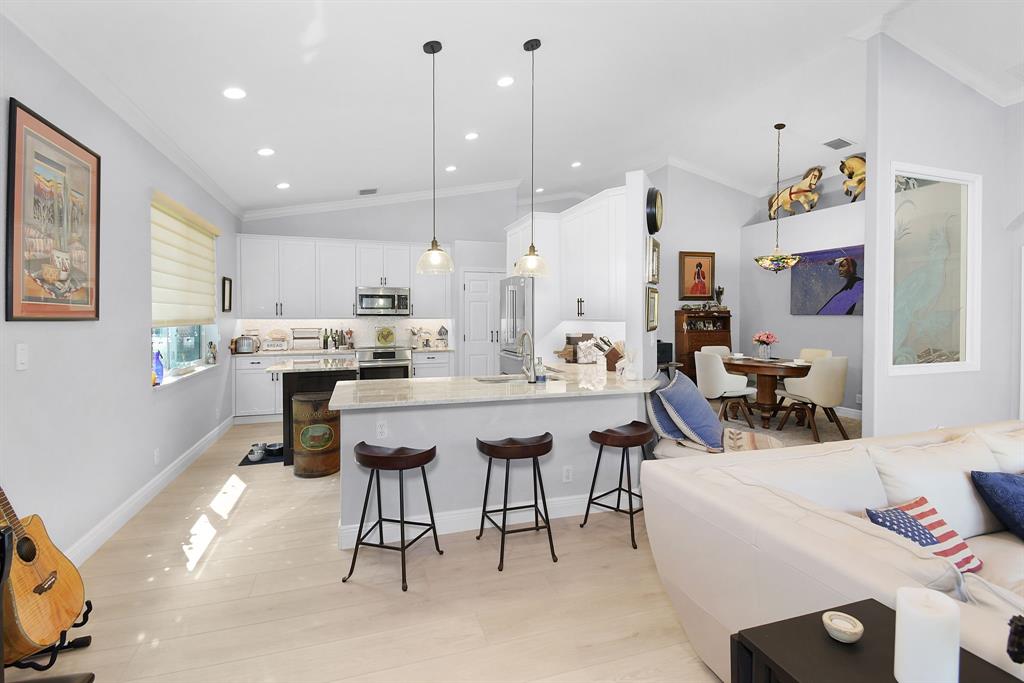 6848 Southeast Twin Oaks Circle Stuart, FL 34997 - Photo 13 of 70