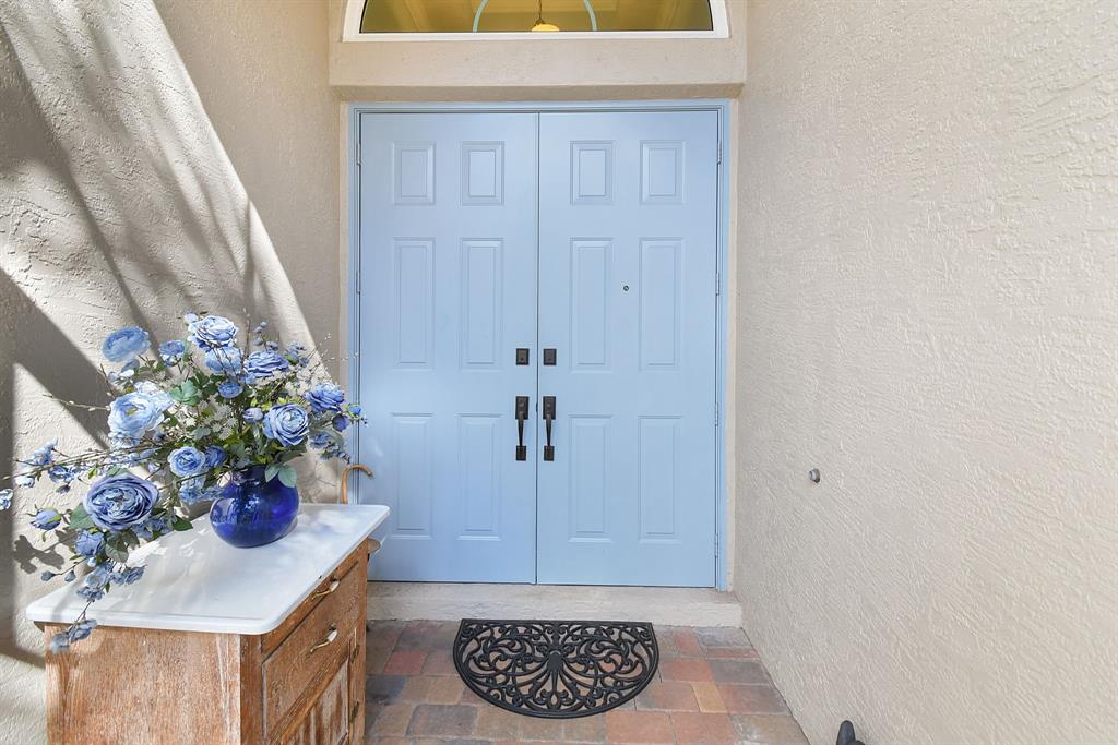 6848 Southeast Twin Oaks Circle Stuart, FL 34997 - Photo 2 of 70 WELCOME TO THIS LOVELY HOME