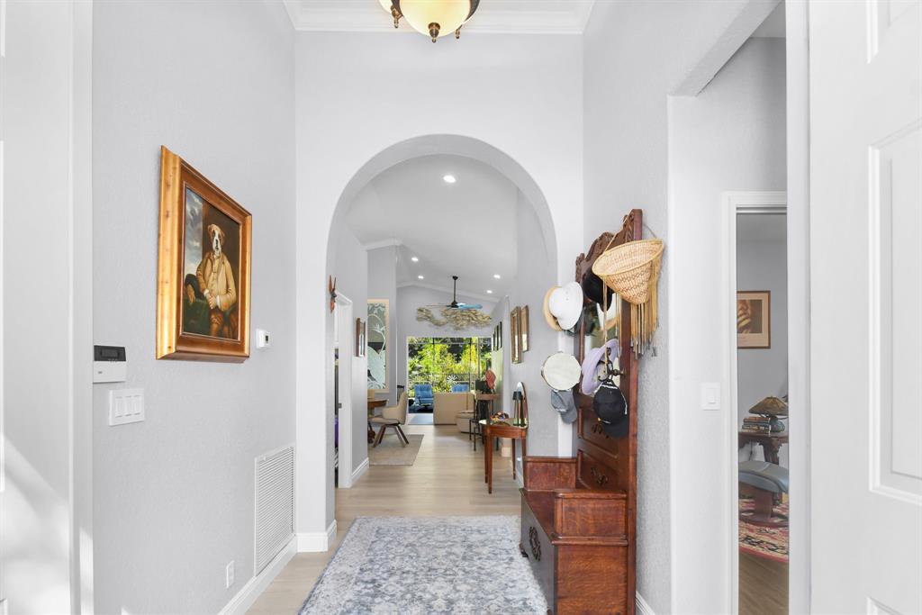 6848 Southeast Twin Oaks Circle Stuart, FL 34997 - Photo 3 of 70 LARGE HALLWAY AS YOU WALK IN