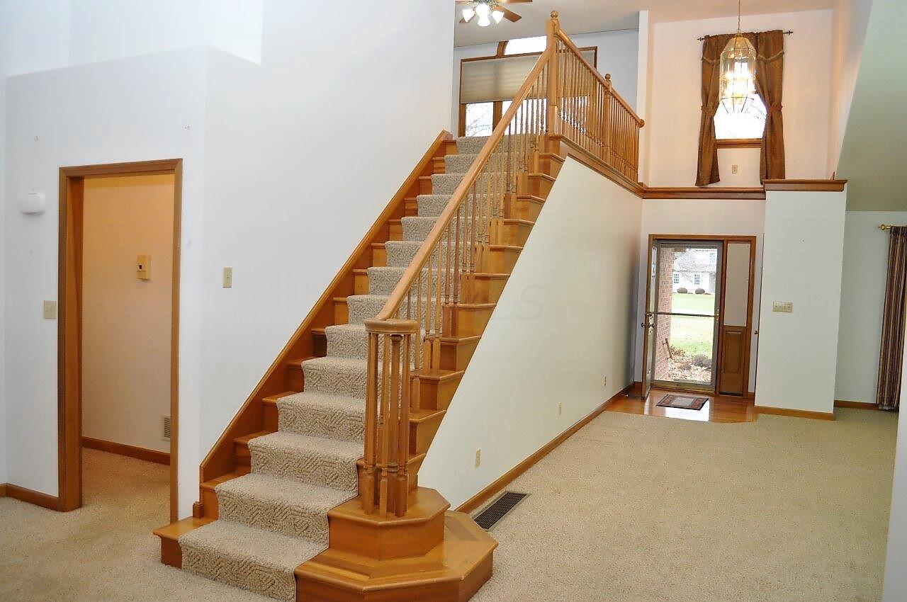 271 Holder Road Baltimore, OH 43105 - Photo 30 of 66 Stairway - 271 Holder Road NW, Baltimore, OH 43105