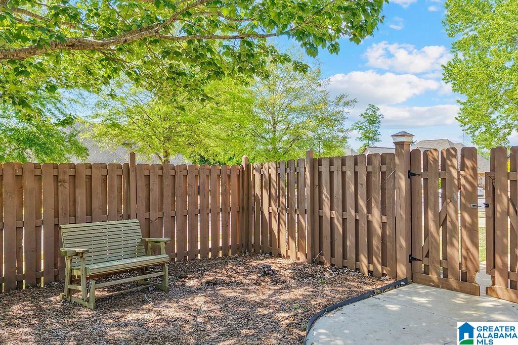 121 Tanglewood Drive Alabaster, AL 35007 - Photo 18 of 48
