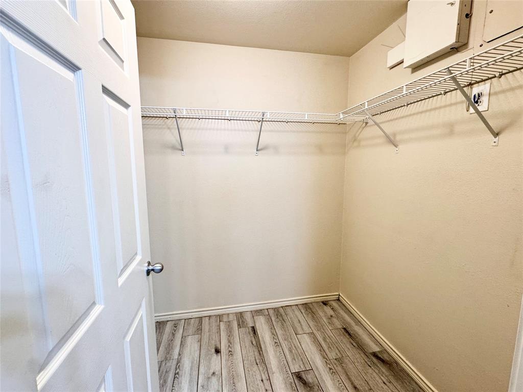 3102 Kings Road, Unit 2106 Dallas, TX 75219 - Photo 15 of 20 a view of small space