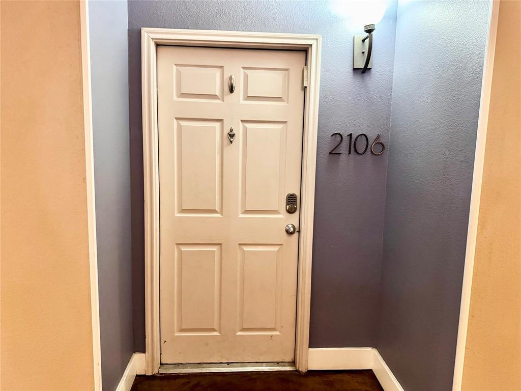 3102 Kings Road, Unit 2106 Dallas, TX 75219 - Photo 20 of 20 view of wooden door