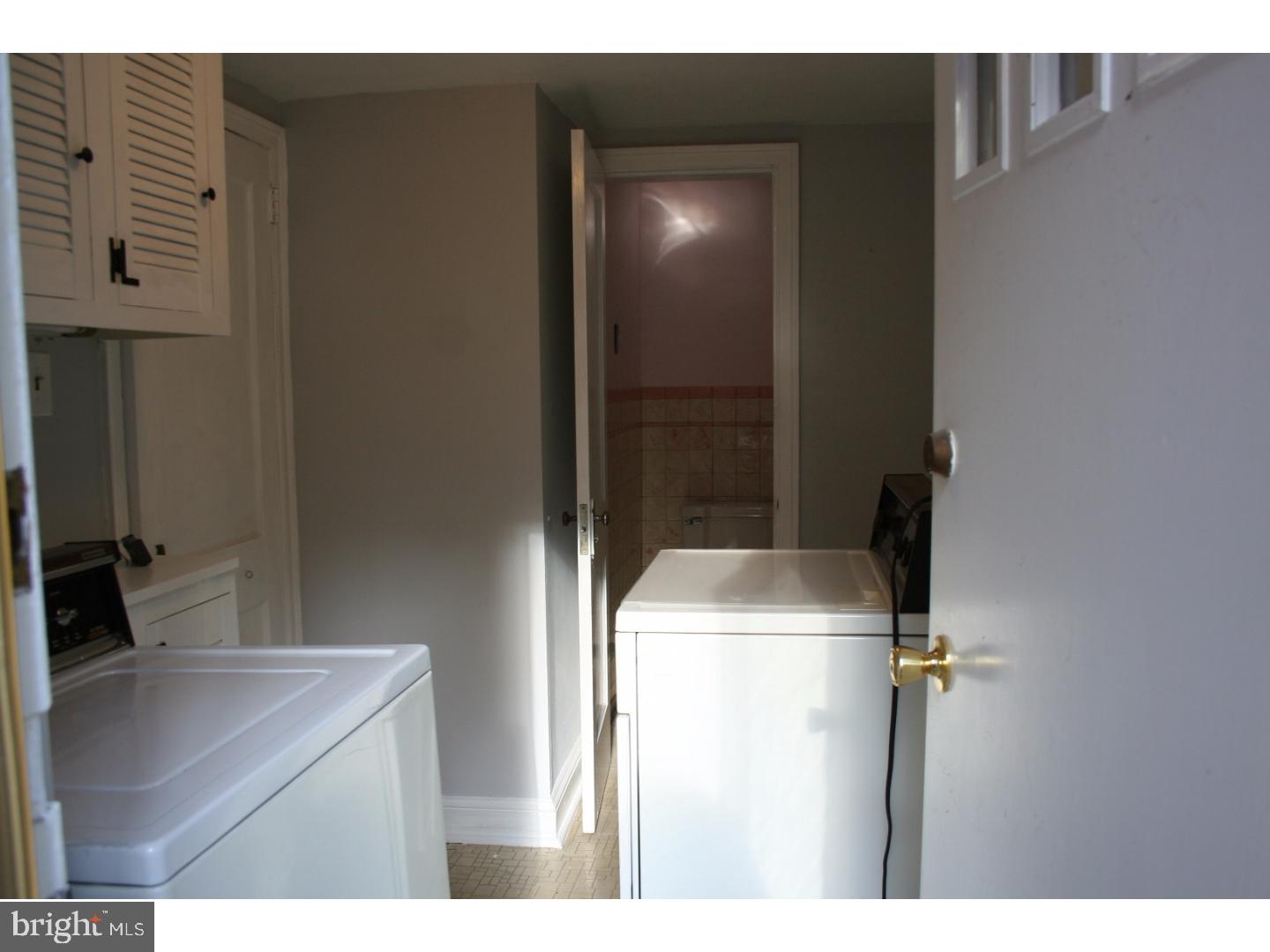 112 Hilltop Road Philadelphia, PA 19118 - Photo 11 of 23