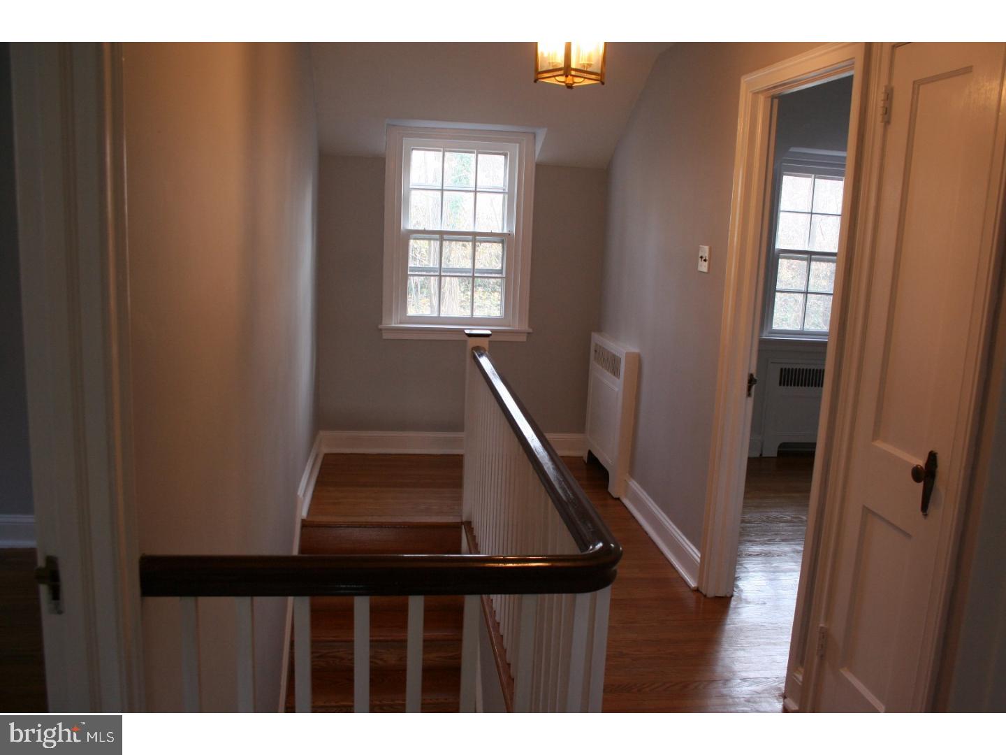 112 Hilltop Road Philadelphia, PA 19118 - Photo 12 of 23