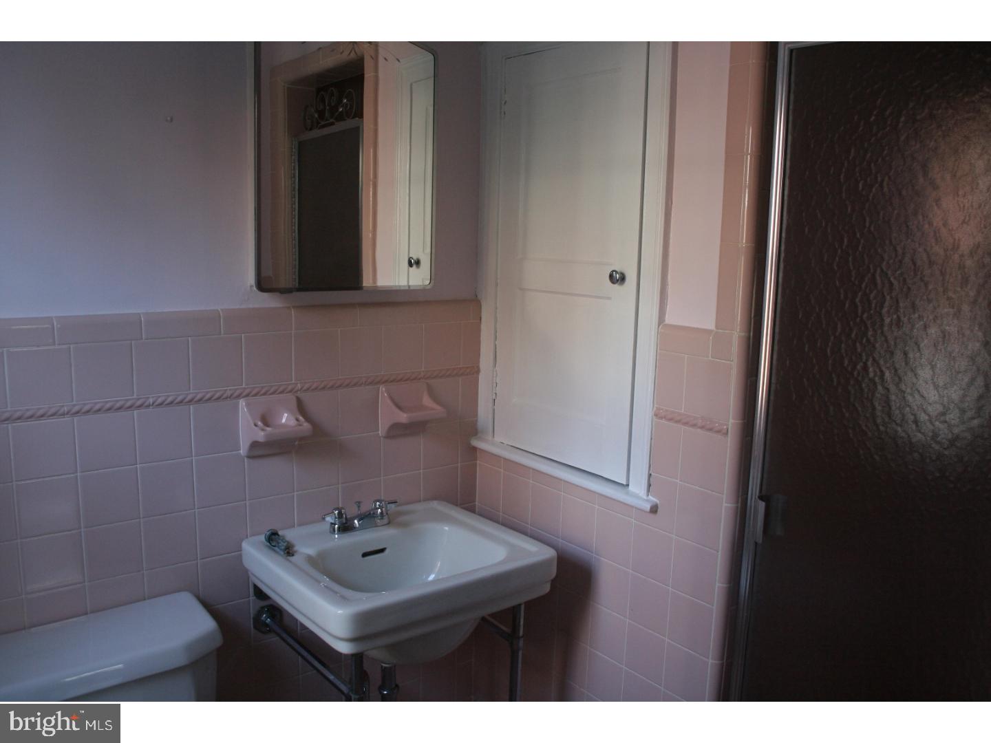 112 Hilltop Road Philadelphia, PA 19118 - Photo 15 of 23