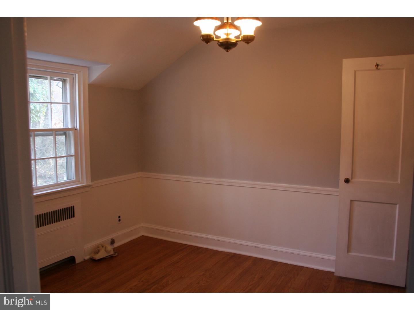 112 Hilltop Road Philadelphia, PA 19118 - Photo 19 of 23