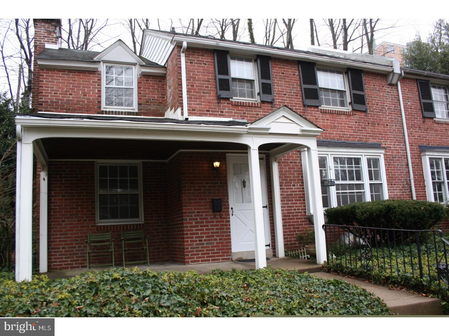 112 Hilltop Road Philadelphia, PA 19118 - Photo 2 of 23