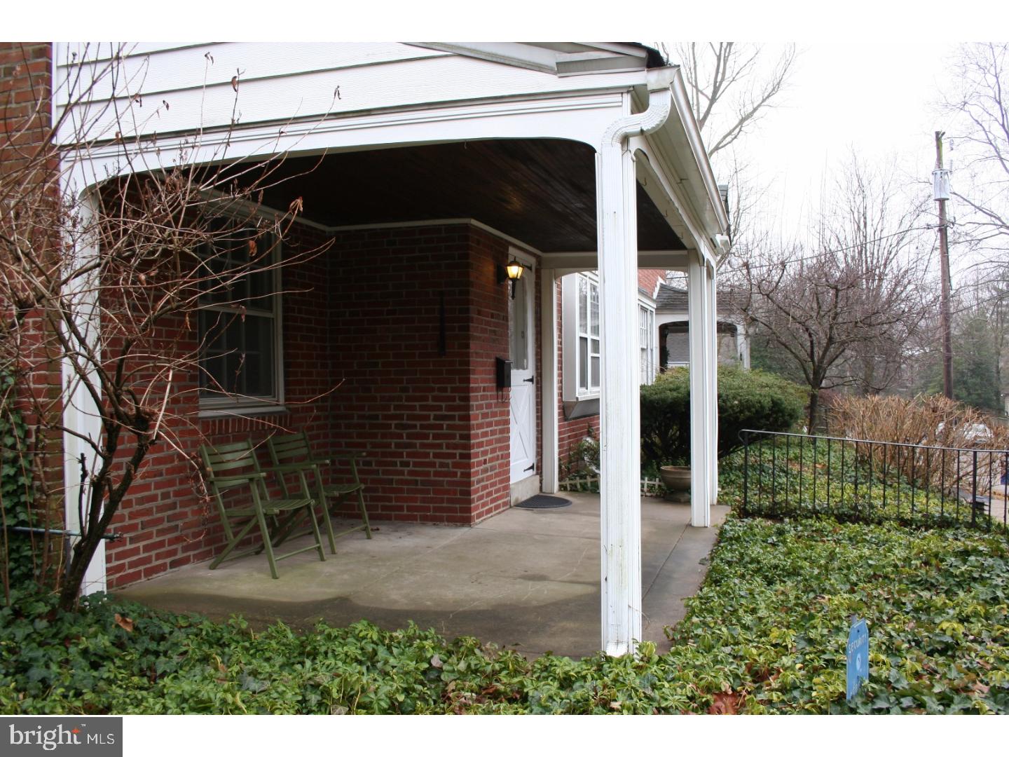 112 Hilltop Road Philadelphia, PA 19118 - Photo 3 of 23