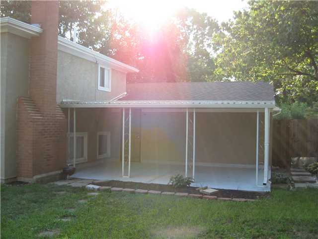 2542 Lipton Road Columbus, OH 43232 - Photo 3 of 16 Gallery Image 3