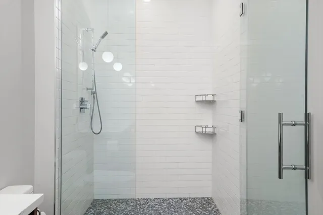 $449,900 | 2342 West Adams Street, Unit 304, Chicago, IL 60612