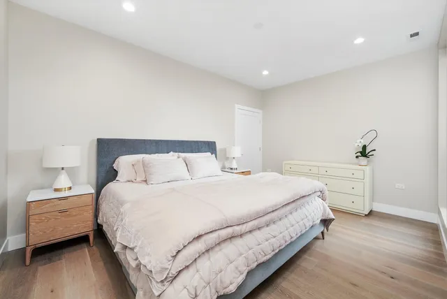 $449,900 | 2342 West Adams Street, Unit 304, Chicago, IL 60612