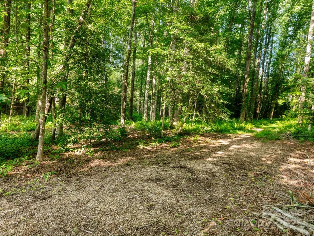 $89,000 | 0 Old Town Way, Hendersonville, NC 28739