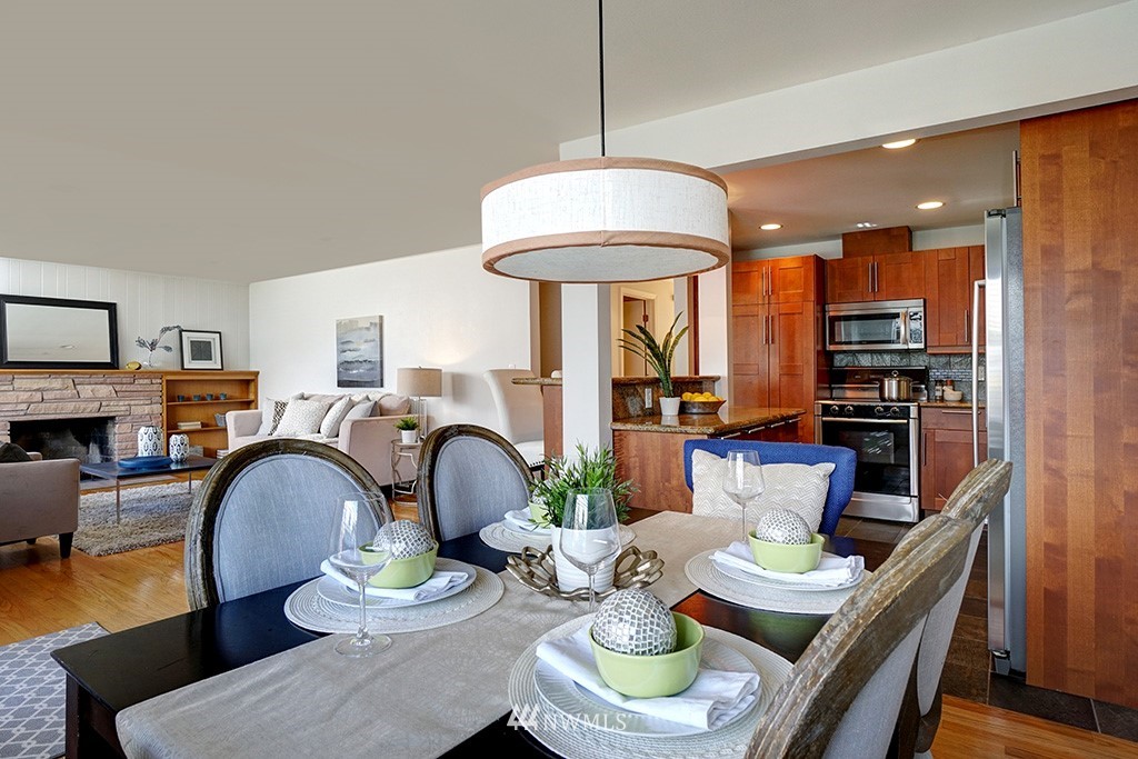7322 Blake Place Southwest Seattle, WA 98136 - Photo 4 of 25 Gallery Image 4