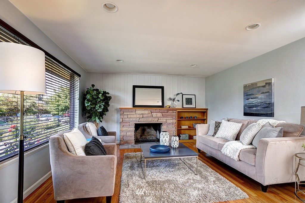 7322 Blake Place Southwest Seattle, WA 98136 - Photo 6 of 25 Gallery Image 6