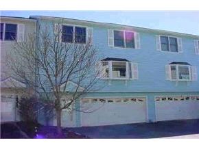 620 Hackett Hill Road, Unit 620 Manchester, NH 03102 - Photo 2 of 9