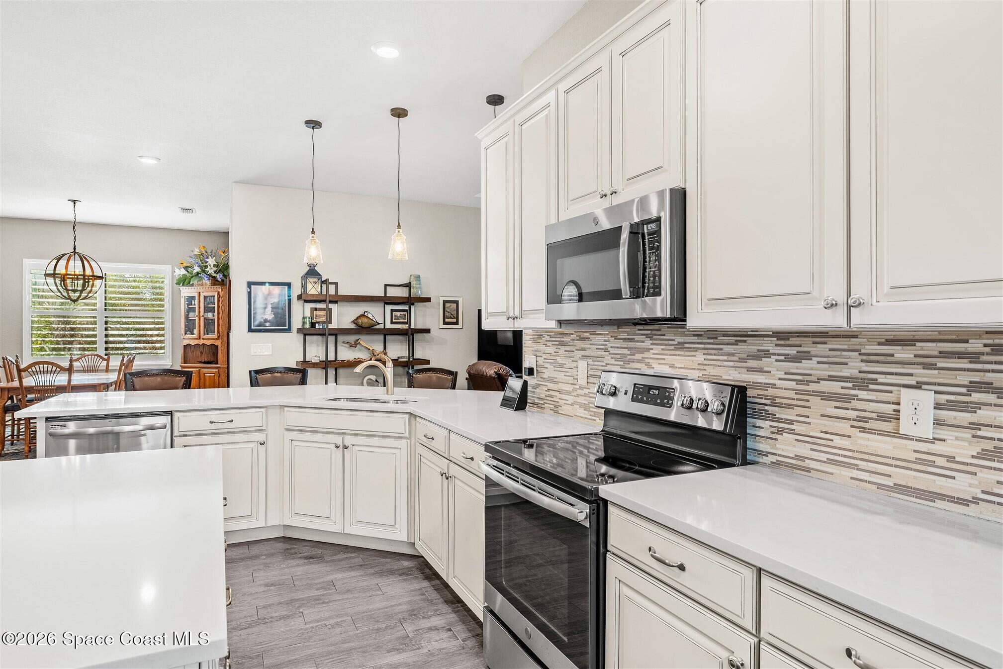 2622 Chapel Bridge Lane Melbourne, FL 32940 - Photo 32 of 92 Tile Backsplash