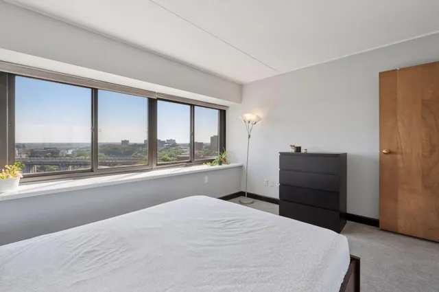 $109,900 | 1920 South 1st Street, Unit 1207, Minneapolis, MN 55454