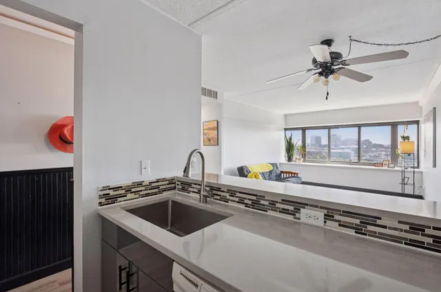 $109,900 | 1920 South 1st Street, Unit 1207, Minneapolis, MN 55454