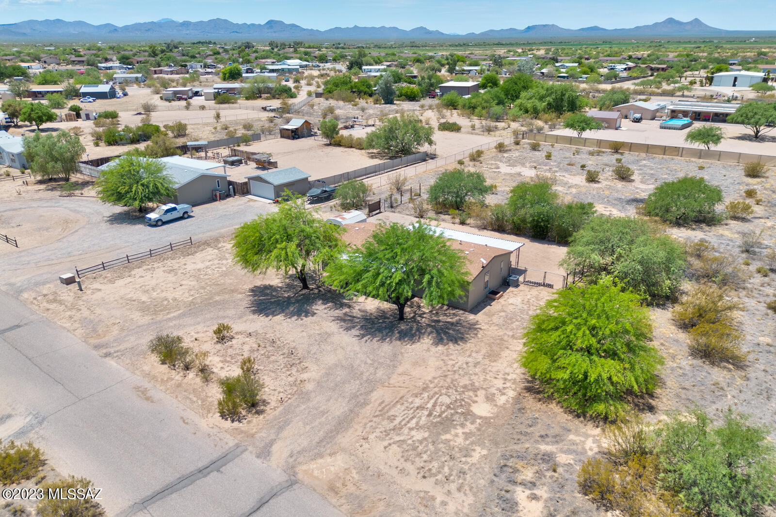 5207 North Whitetail Road Marana, AZ 85653 - Photo 6 of 33 Gallery Image 6
