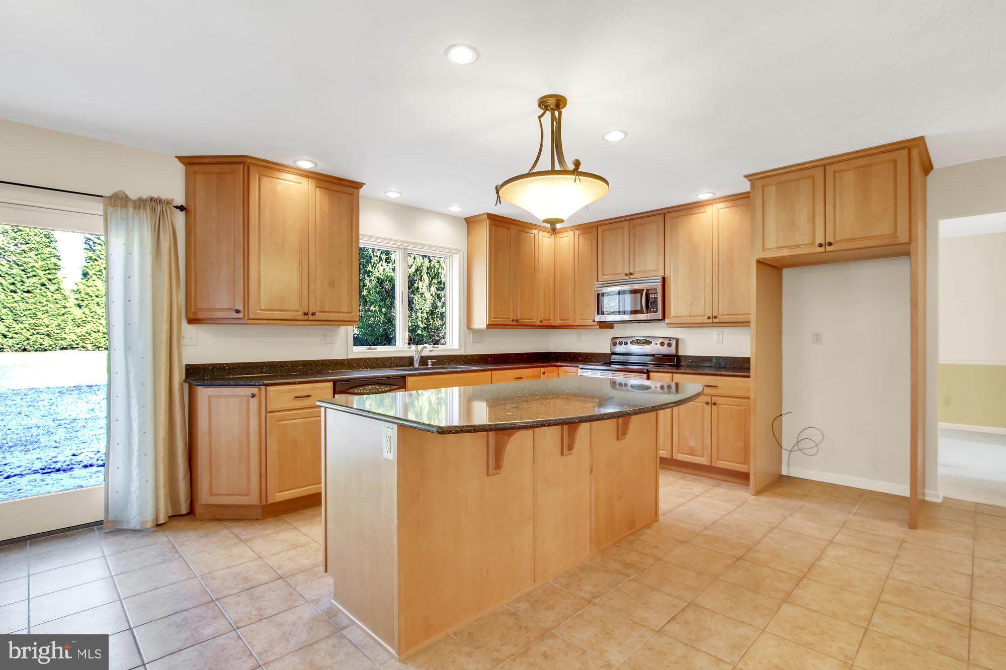 2774 Chestnut Run Road York, PA 17402 - Photo 8 of 25 Gallery Image 8