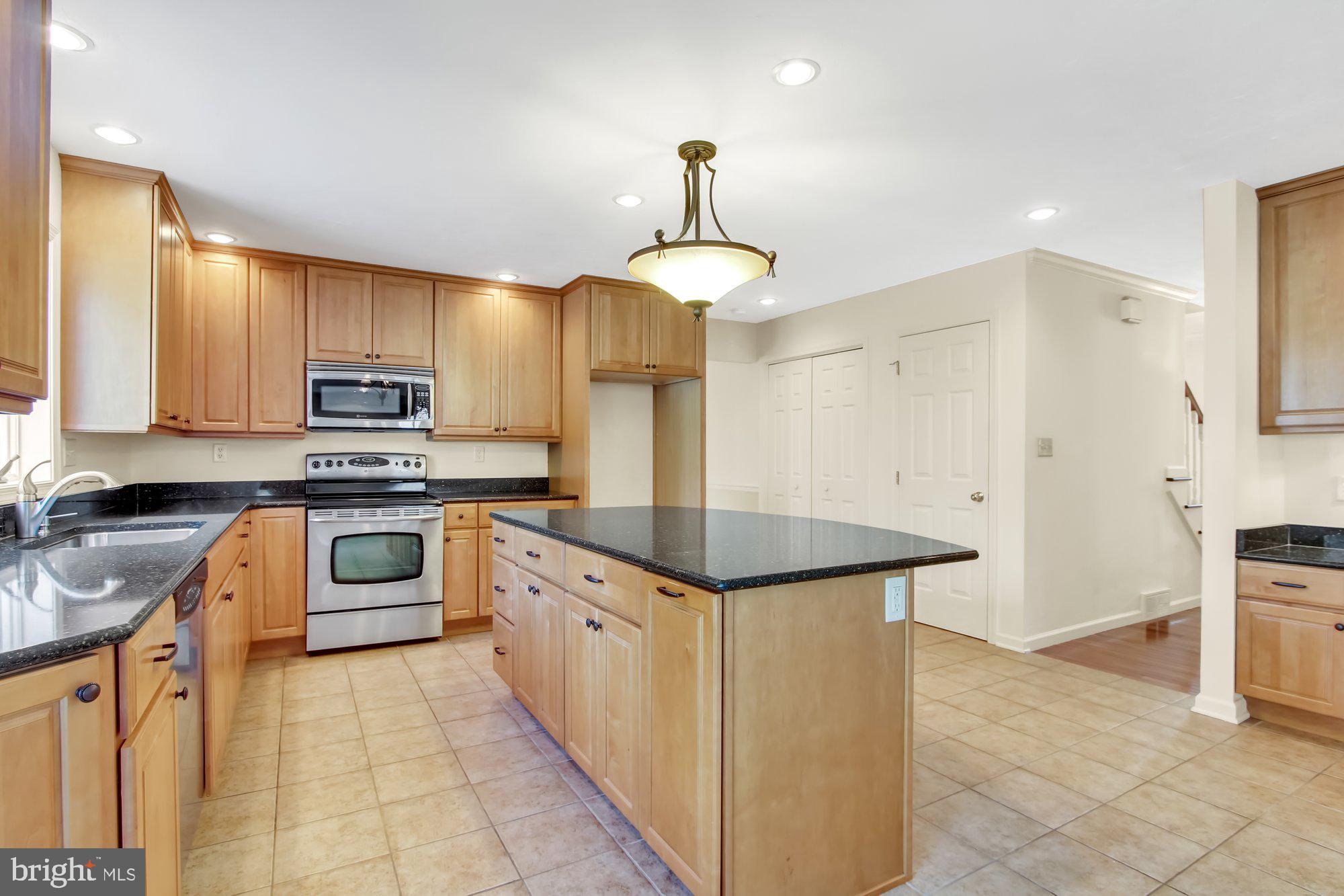 2774 Chestnut Run Road York, PA 17402 - Photo 9 of 25 Gallery Image 9