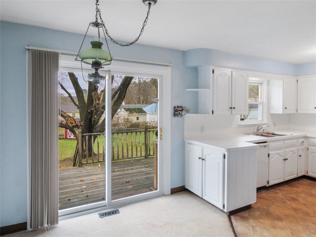 17 Frederick Road Binghamton, NY 13901 - Photo 12 of 48 Gallery Image 12