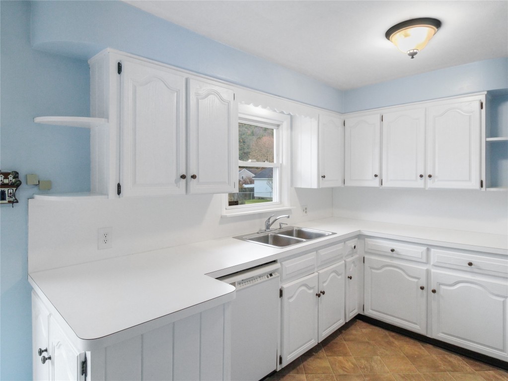 17 Frederick Road Binghamton, NY 13901 - Photo 14 of 48 Gallery Image 14