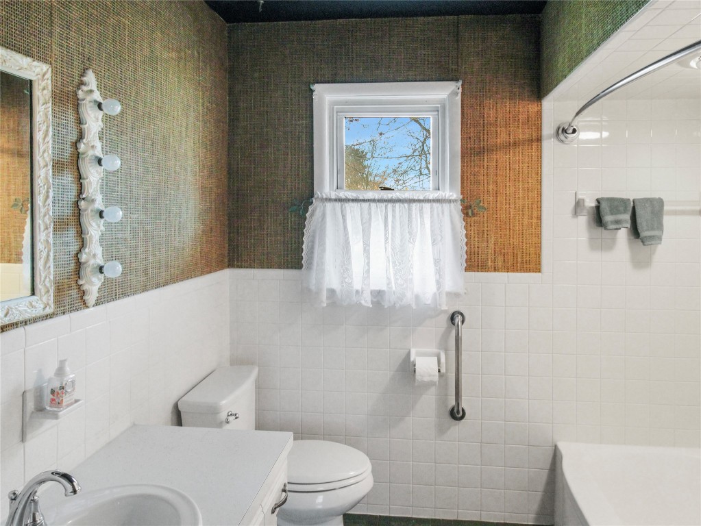 17 Frederick Road Binghamton, NY 13901 - Photo 23 of 48 Gallery Image 23