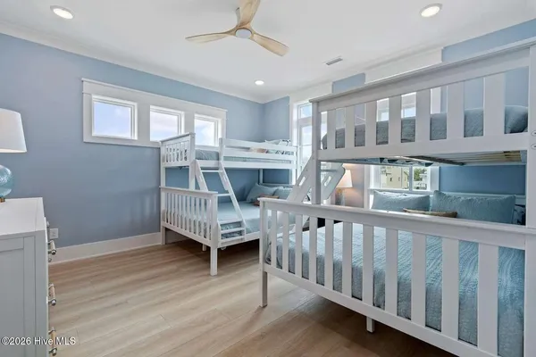 $4,125,000 | 463 Ocean Boulevard West, Holden Beach, NC 28462