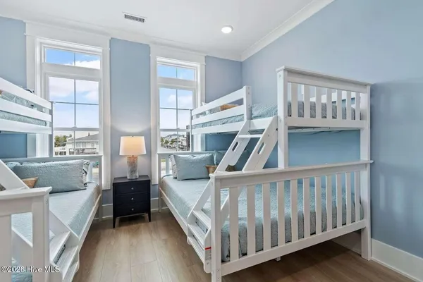 $4,125,000 | 463 Ocean Boulevard West, Holden Beach, NC 28462