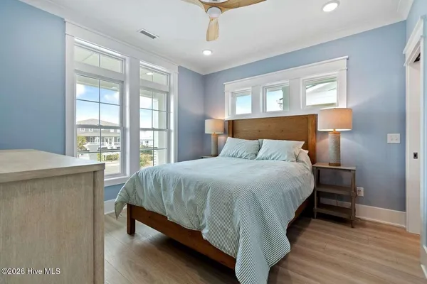 $4,125,000 | 463 Ocean Boulevard West, Holden Beach, NC 28462