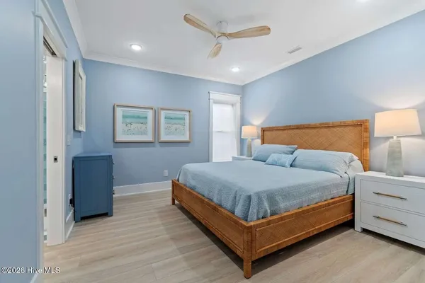 $4,125,000 | 463 Ocean Boulevard West, Holden Beach, NC 28462