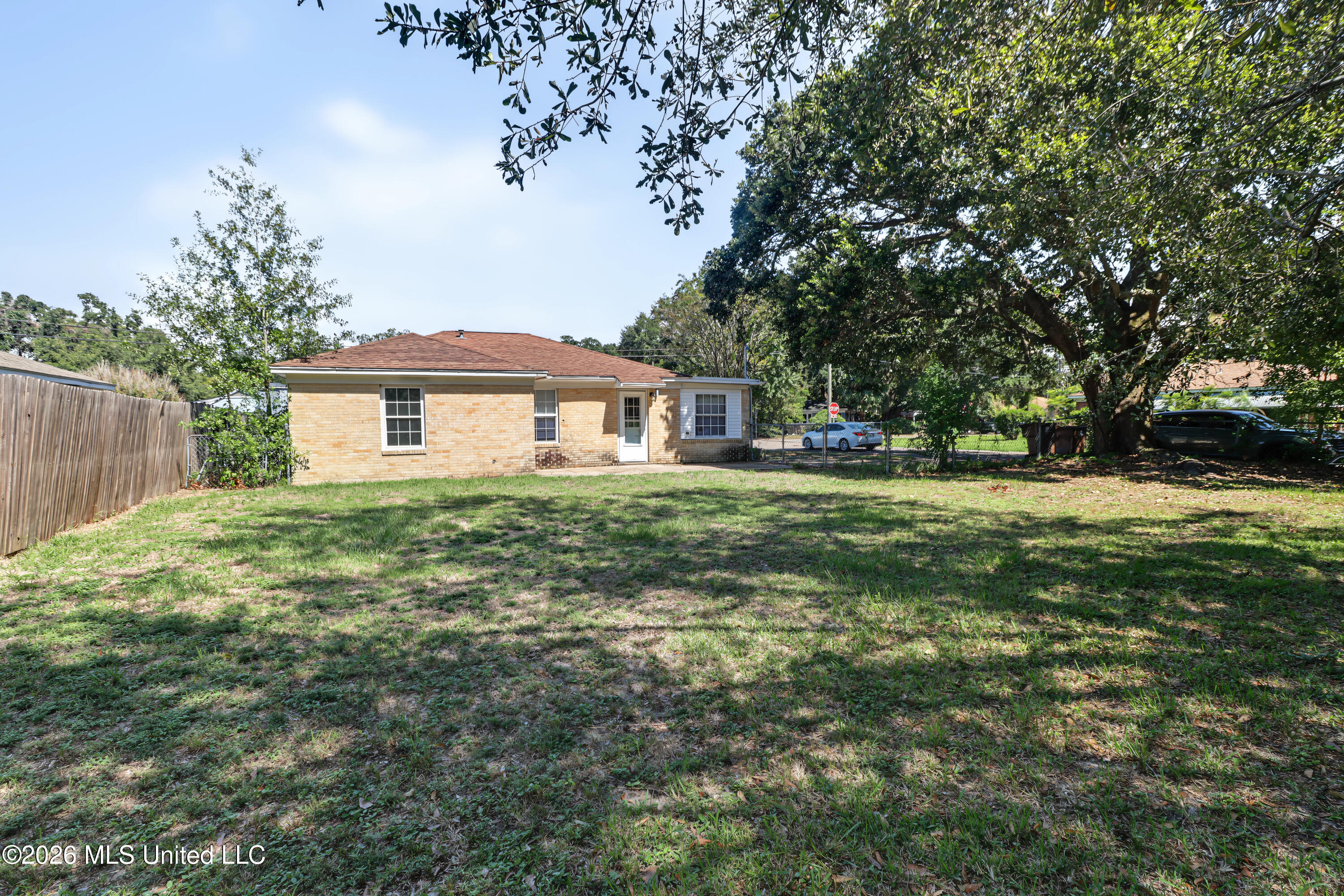1713 State Street Biloxi, MS 39531 - Photo 15 of 16 Back Yard