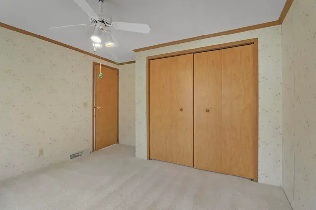 $145,000 | 424 Oak Lodge Road, Waterford, WI 53185