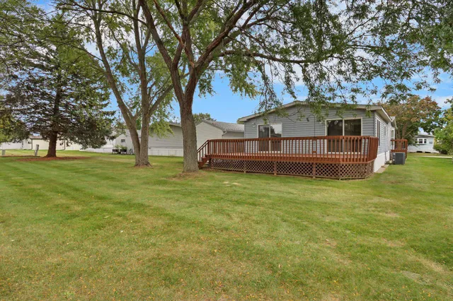 $145,000 | 424 Oak Lodge Road, Waterford, WI 53185