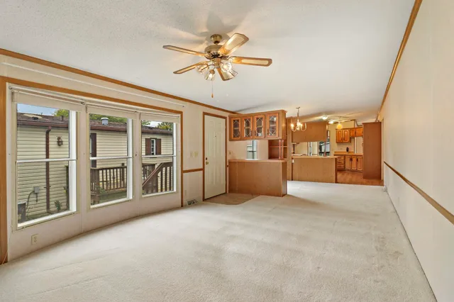 $145,000 | 424 Oak Lodge Road, Waterford, WI 53185