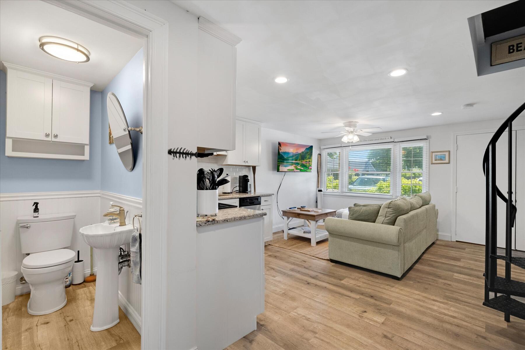 405 Lower County Road, Unit 6A Harwich Port, MA 02646 - Photo 10 of 37 15-MG_6507-r