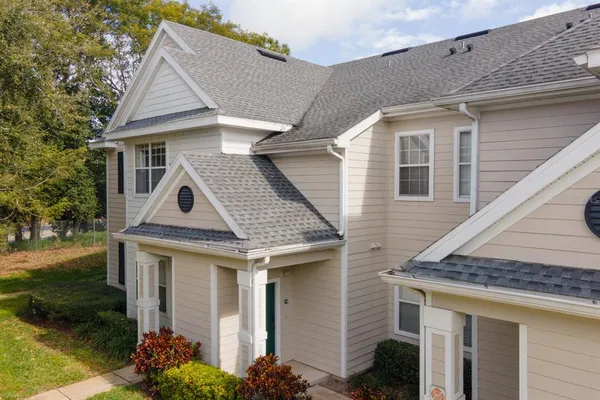 $295,000 | 1300 Eastern Pecan Place, Unit 208, Winter Garden, FL 34787