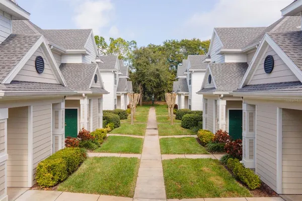 $295,000 | 1300 Eastern Pecan Place, Unit 208, Winter Garden, FL 34787