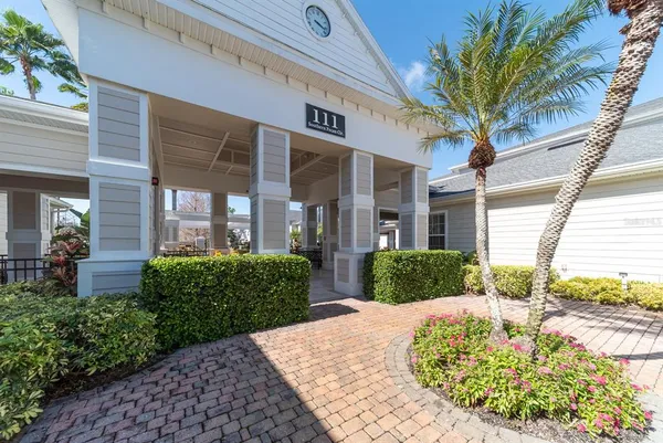 $295,000 | 1300 Eastern Pecan Place, Unit 208, Winter Garden, FL 34787