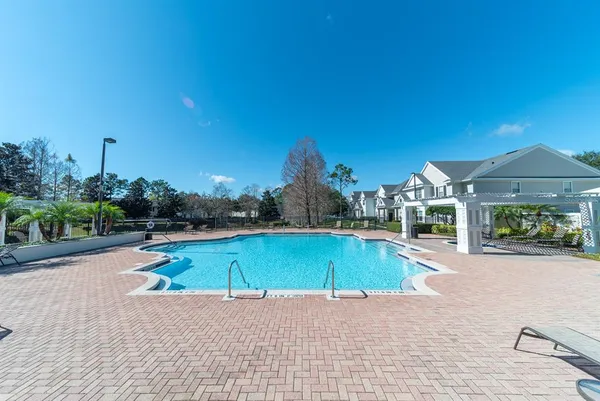 $295,000 | 1300 Eastern Pecan Place, Unit 208, Winter Garden, FL 34787