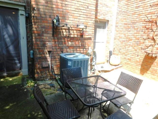 1245 South Ponce De Leon Avenue Northeast, Unit C2 Atlanta, GA 30306 - Photo 27 of 27 a view of balcony and patio