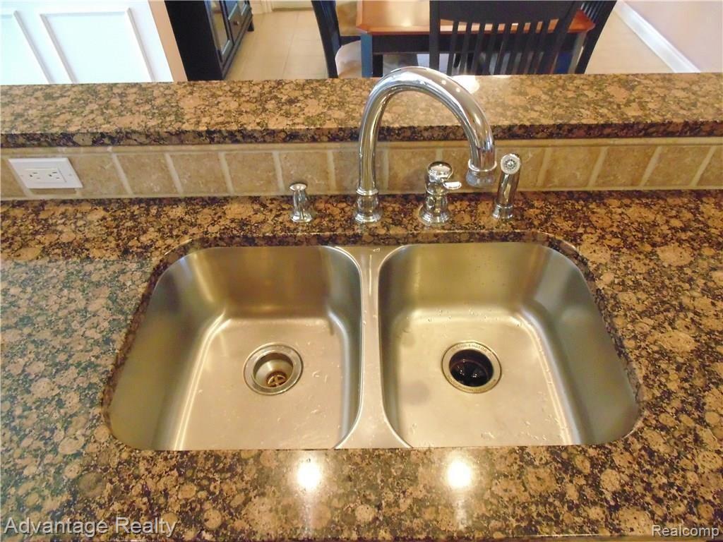 6960 West Gates Street Romeo, MI 48065 - Photo 13 of 91 Double Stainless sink in kitchen